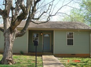 401 7th Ave NW, Winchester, TN 37398