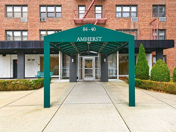 2nd image of 8440 153rd Ave APT 1A