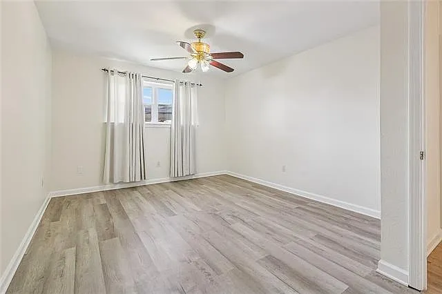 2606 Longwood Dr — Photo 12