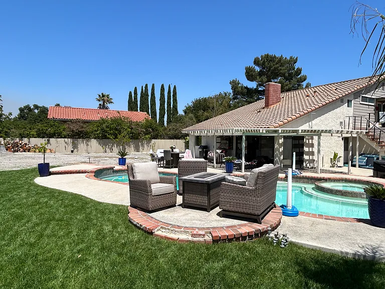 807 Chaparral Ct — Photo 82