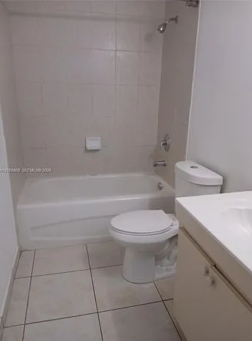 7230 NW 114th Ave #103 — Photo 10