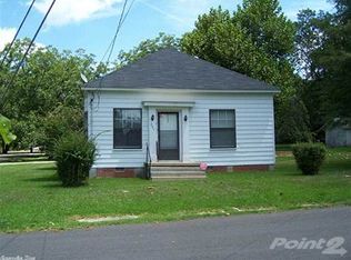 201 Saint Paul St, Warren, AR 71671