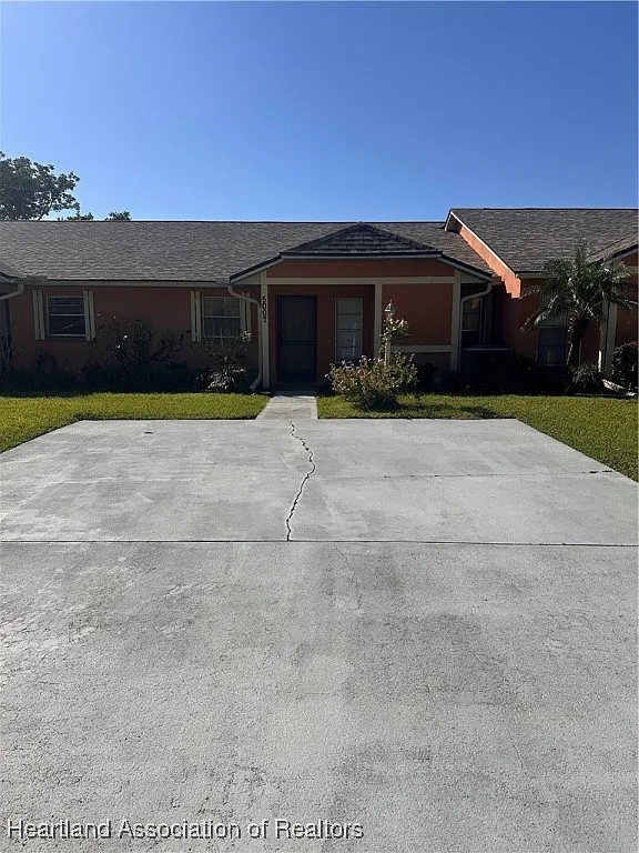 2 bed, 2.0 bath, 1154 sqft, $2,250 — Photo 1