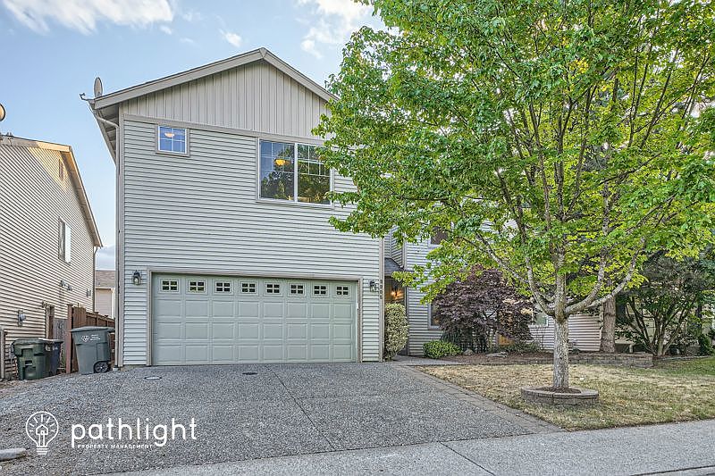 1st image of 9905 197th Ave E