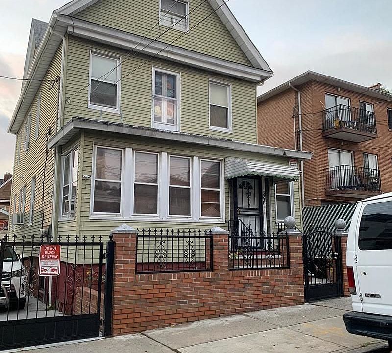1st image of 32-30 107th St #1