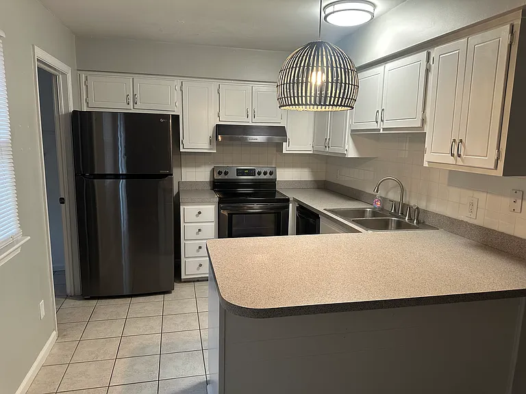 509 Schuyler Rd — Photo 5