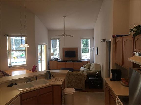 5th image of 4465 White Oak Cir
