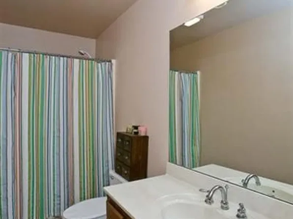 18161 Meramec Vista Ln, Pacific, MO 63069