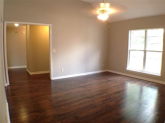 3rd image of 317 Tyson Glen Dr