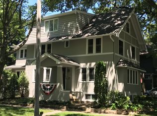 500 Gregory Ave, Wilmette, IL 60091