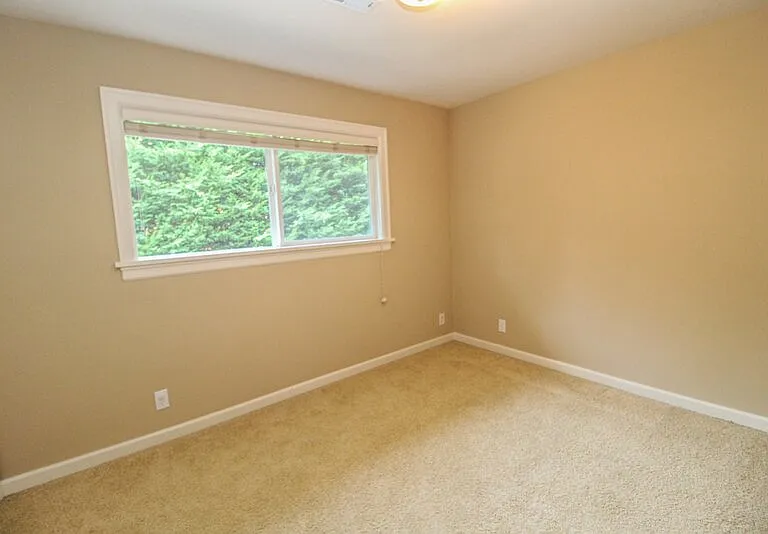 1017 142nd Ave SE — Photo 14