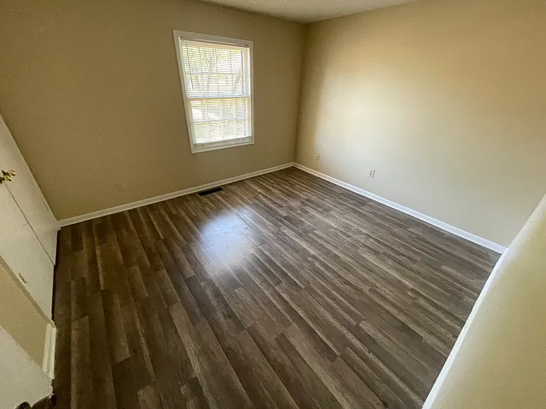 3751 Cambridge Station Dr — Photo 20