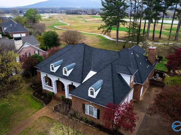 3021 Hampton Cove Way SE, Owens Cross Roads, AL 35763