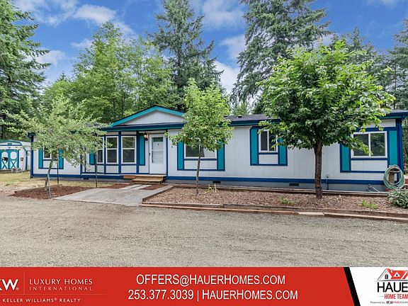 3rd image of 4693 SE Stonehill Ln
