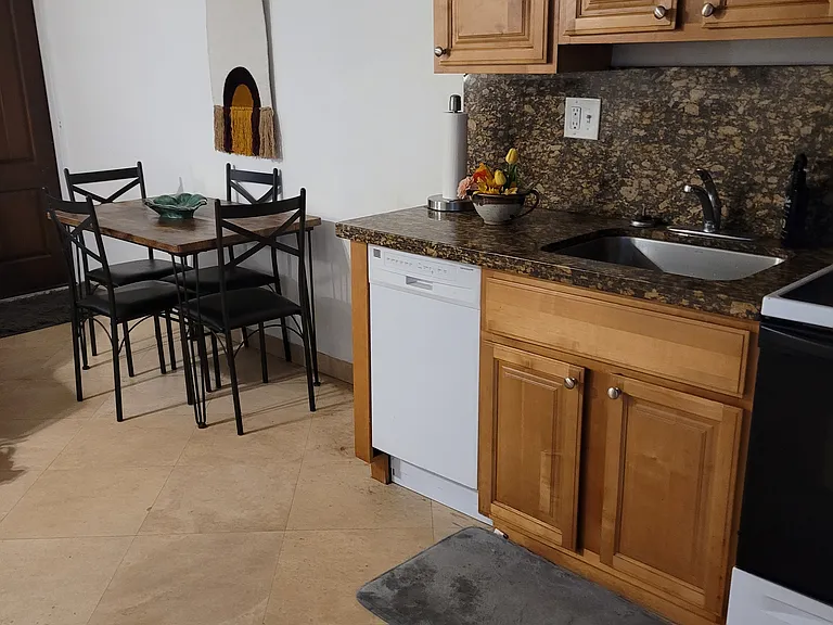 510 NE 17th Ave #105 — Photo 21