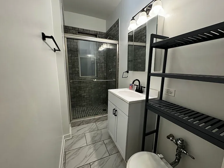 1509 W Schreiber Ave #2 — Photo 8