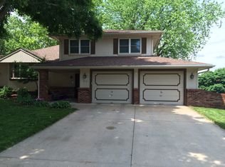 212 Wildwood Rd, Council Bluffs, IA 51503