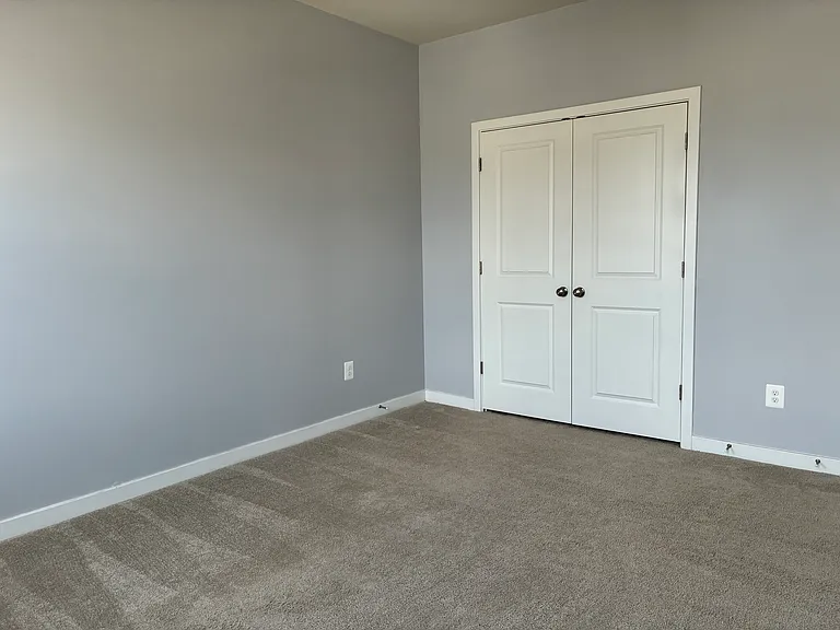2062 Whithorn Hl — Photo 37