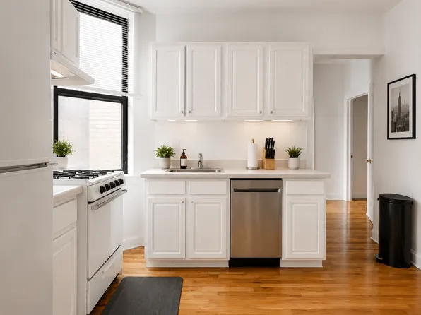 208 East 7th Street image 1 of 12