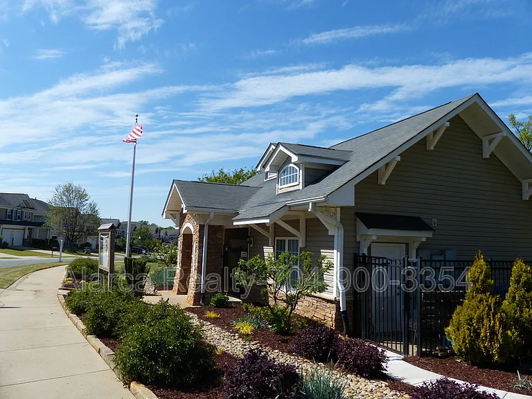 136 Morning Mist Ln #B — Photo 16