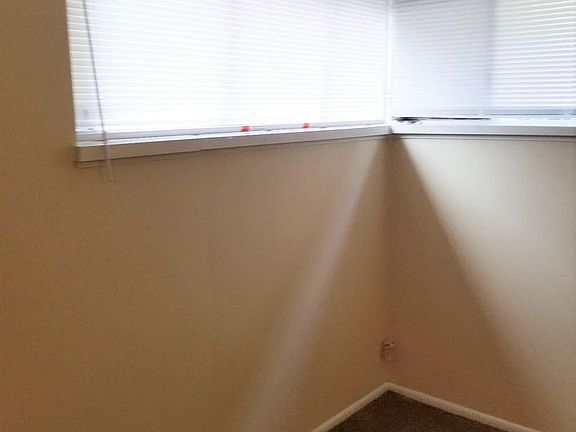 4th image of 475 E 12th Ave APT C