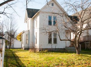 247 W Upton Ave, Reed City, MI 49677