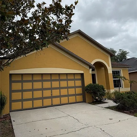 919 Grand Canyon Dr — Photo 1