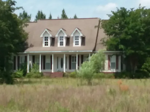 904 Petross Rd, Vidalia, GA 30474