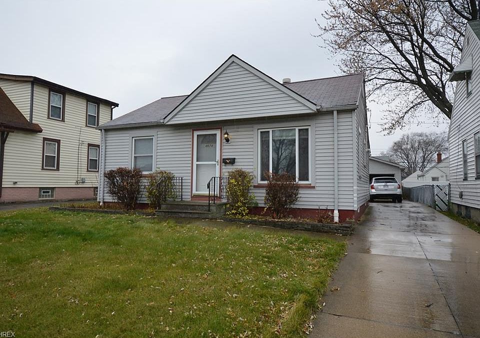 1st image of 4674 W 147th St