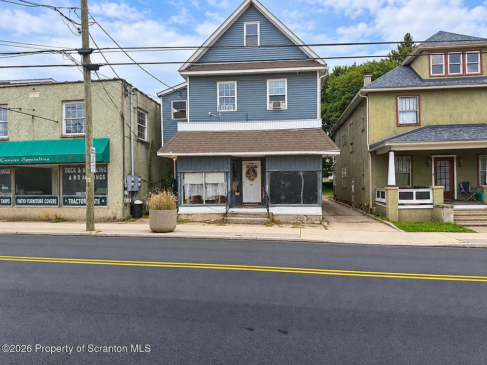 825 Main St #2R
