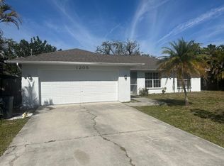 1205 SW 7th Ter, Cape Coral, FL 33991