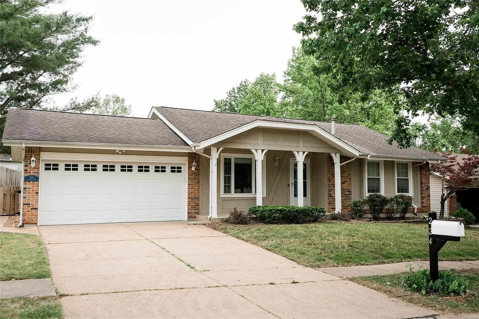 224 Valleyoak Ct photo 1