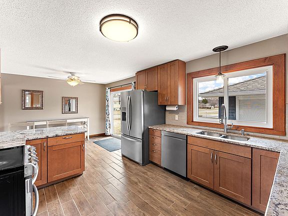 2nd image of 7077 Delaney Ave