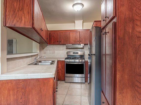 4th image of 1412 W 148th St APT 2