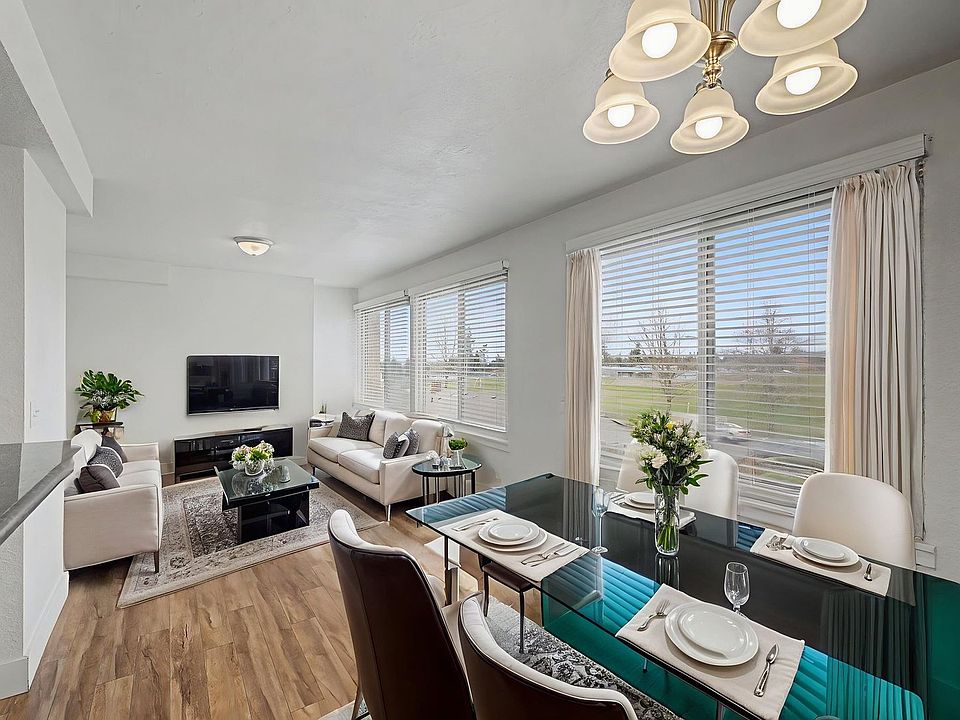 1st image of 1177 Harrington Ave NE #101