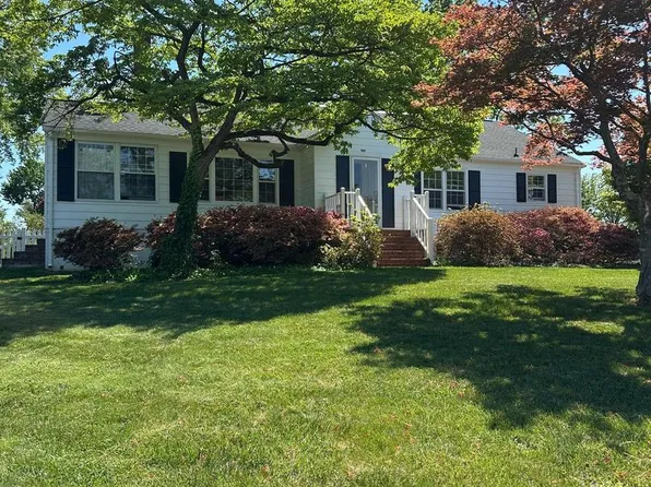 9401 Washington Ave, Manassas, VA 20110