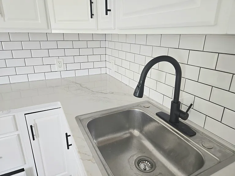 41 W L St #2 — Photo 11