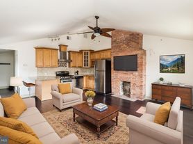 1600 Frankford Ave, Philadelphia, PA