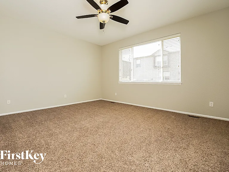 12722 E 105th Ave — Photo 7