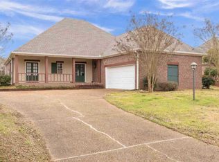 115 Navajo Cir, Clinton, MS 39056