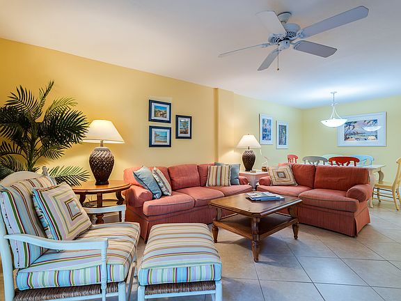 4th image of 555 Park Shore Dr APT 112