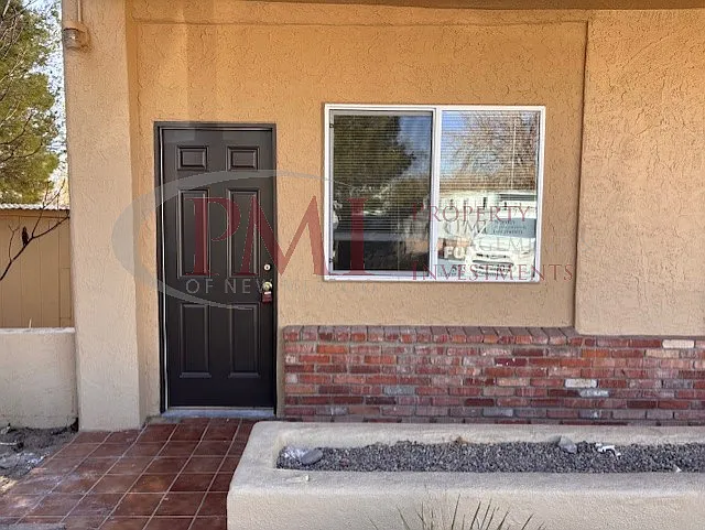 5425 Ledesma #4 — Photo 2