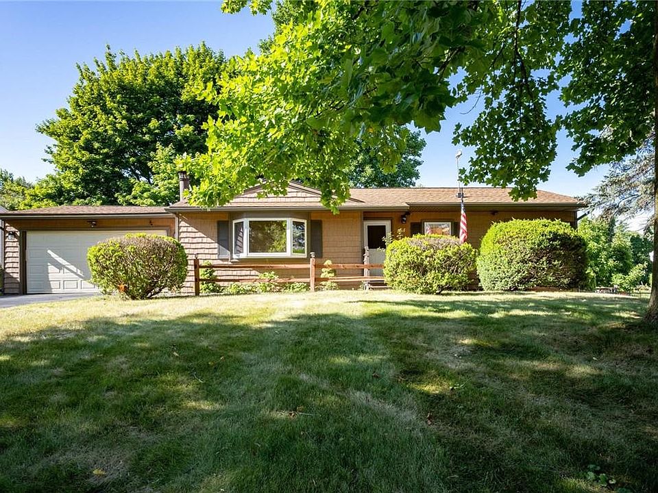 1st image of 84 Stoddard Dr