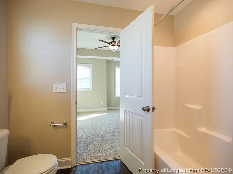 410 Longthorpe Rd — Photo 23