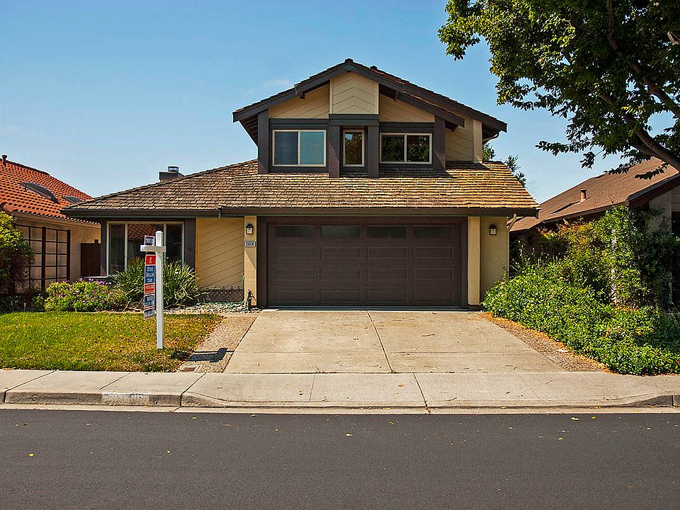 1st image of 33030 Soquel St