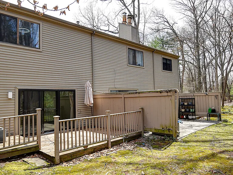 32 Farmington Chase Cres #32 — Photo 36