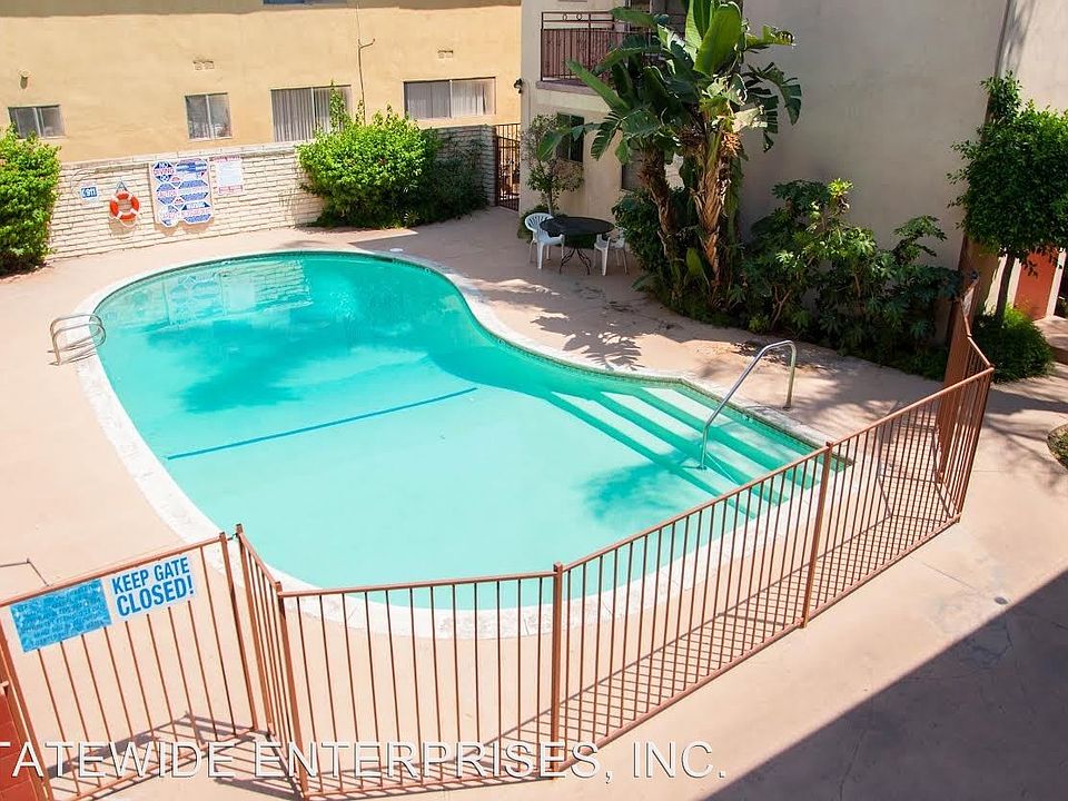 1st image of 21834 Roscoe Blvd APT 305