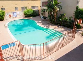 21834 Roscoe Blvd APT 305, Canoga Park, CA 91304