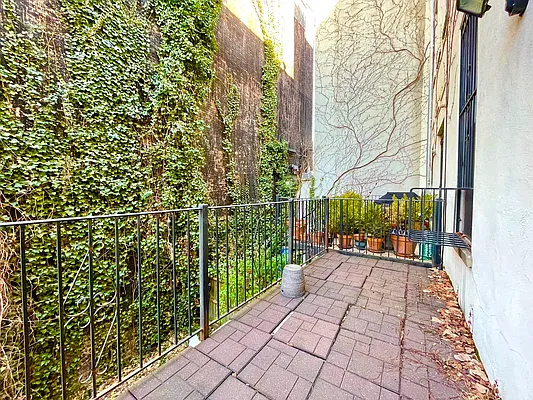 Rented by Corcoran | media 9