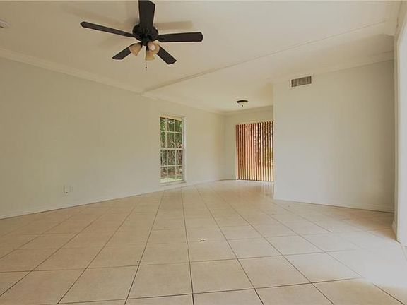 5th image of 7910 NW 71st Ave